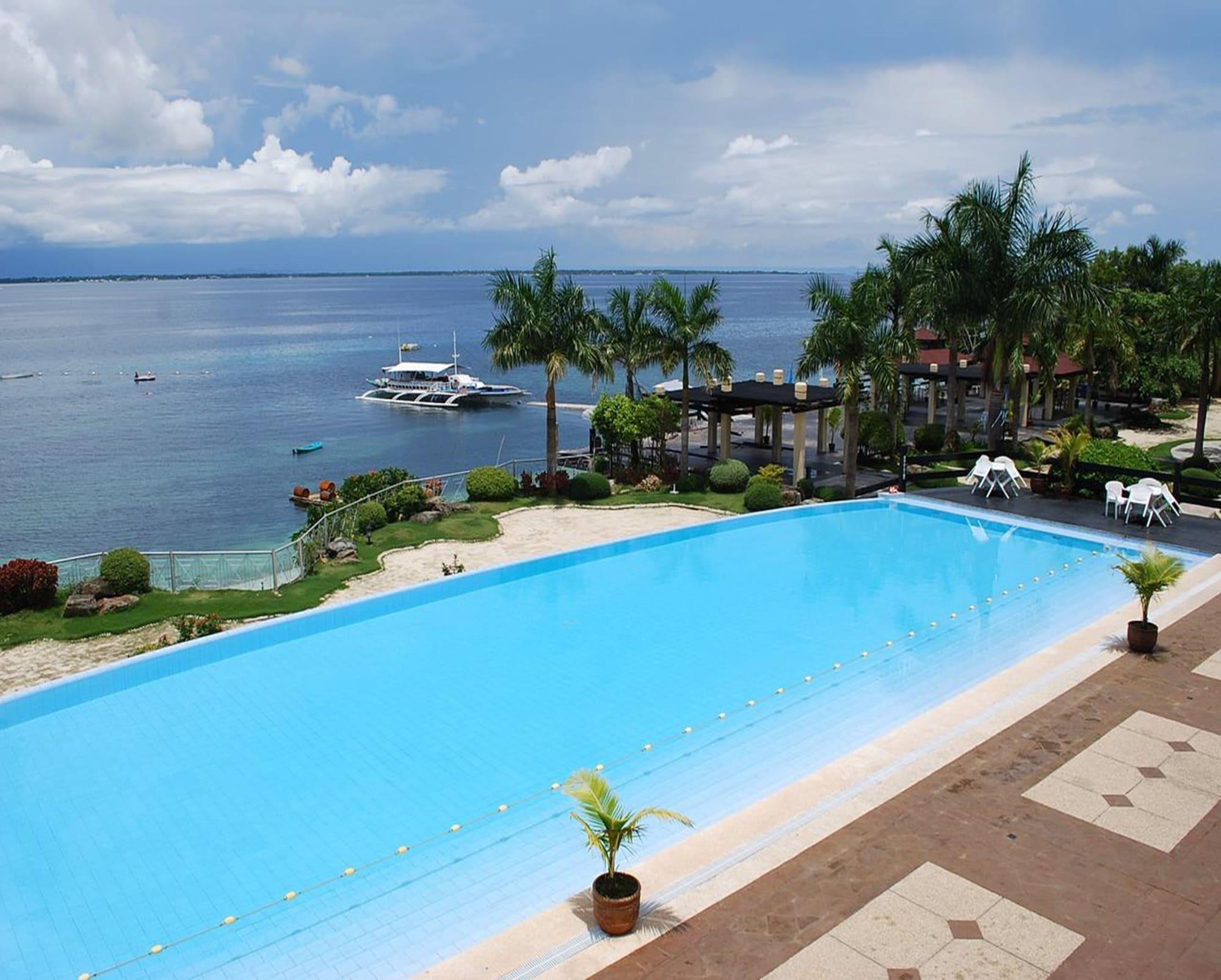 Vista Mar Beach Resort And Country Club Lapu-Lapu City Exteriör bild