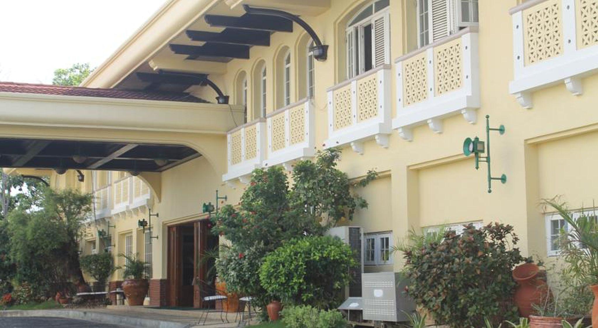 Vista Mar Beach Resort And Country Club Lapu-Lapu City Exteriör bild