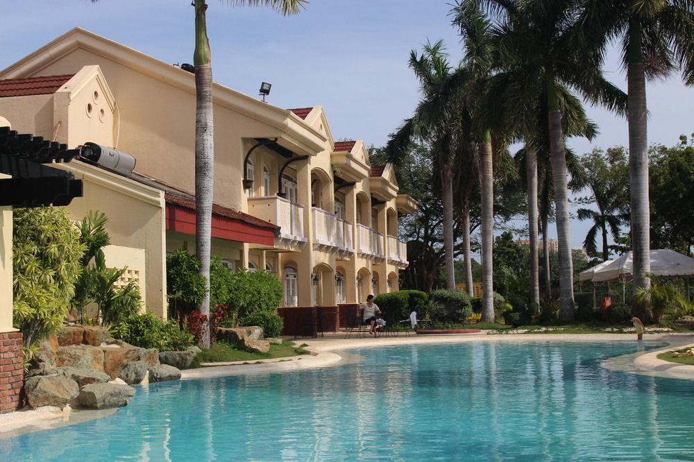 Vista Mar Beach Resort And Country Club Lapu-Lapu City Exteriör bild
